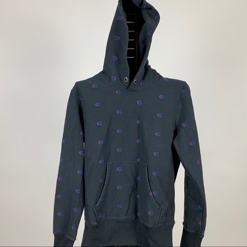CHAMPION LOGO ALL OVER PULLOVER HOODIE